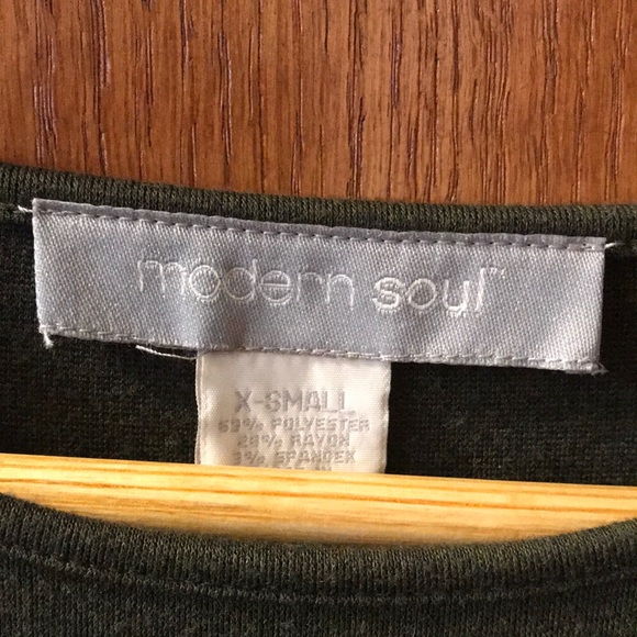 Modern Soul - 2-Piece Lounge Set - Picture 3 of 8